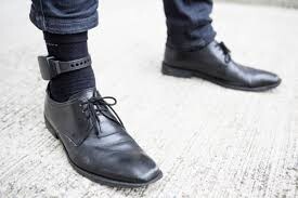 Désengorgement des prisons : 1000 bracelets électroniques remis à des détenus le 15 novembre