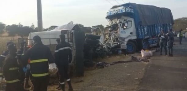 Accident à Sakal: Une collision entre un car Ndiaye Ndiaye et un camion fait encore, 19 morts et des blessés graves