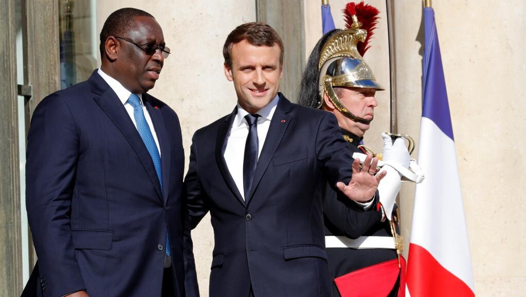 Tensions au Sénégal : Macron montre à Macky une porte de sortie