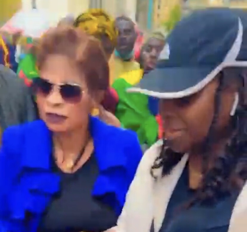 New York / Coura Macky victime d&rsquo;agression : le Mouvement national des femmes de l’Apr exprime toute sa colère.