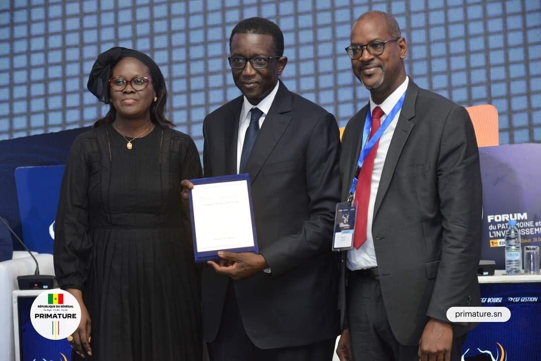 Le premier ministre Amadou Ba a reçu une distinction de la CGF bourse