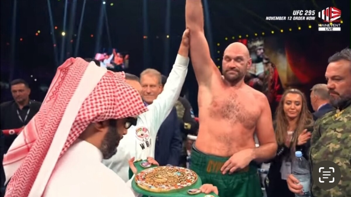 Tyson Fury vs Francis Ngannou : Voici le vainqueur du choc et sa réaction !