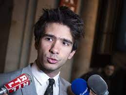 L’avocat d’Ousmane Sonko, Me Juan Branco, échappe de justesse, à une arrestation…