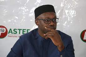 Building administratif : Sonko interpelle les Dg sur son coût et sa réhabilitation