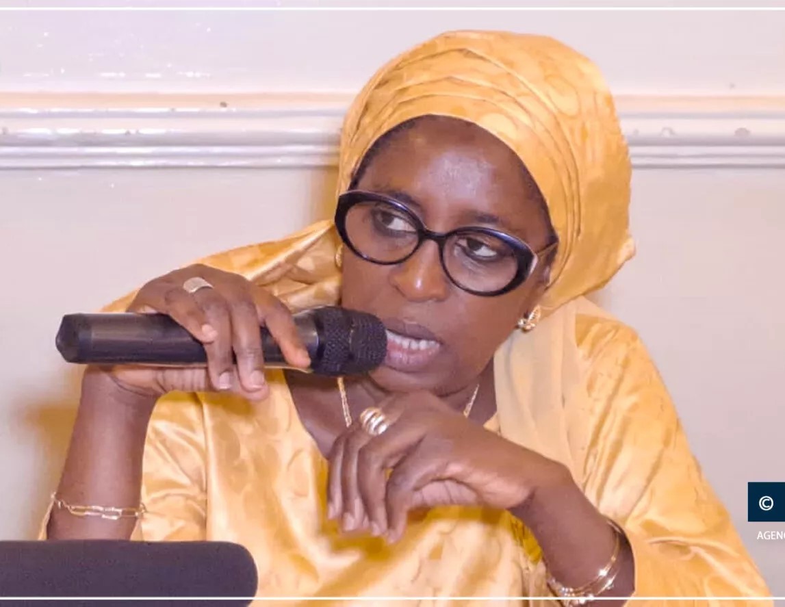 Aminata Sow, Déléguée générale à la Protection sociale: « L&rsquo;État du Sénégal a décaissé près de 300 milliards FCfa sur fonds propres pour le programme de la Bourse de Sécurité familiale » (vidéo)