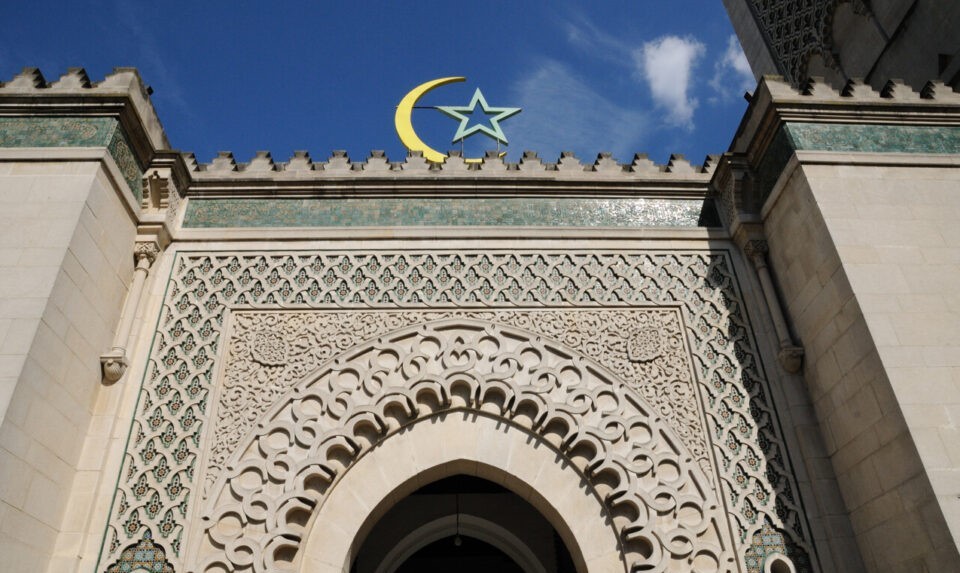 Fin du ramadan 2024 : la Grande Mosquée de Paris va annoncer la date de l&rsquo;Aïd-el-Fitr