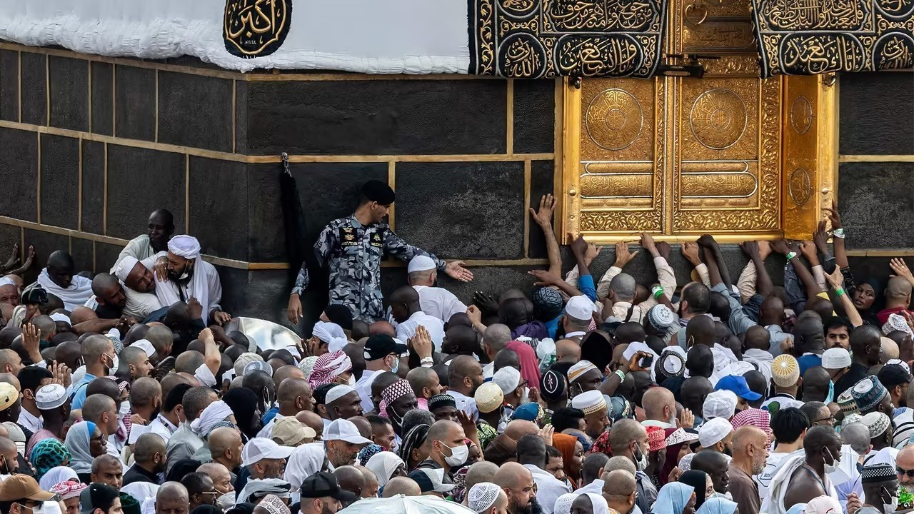 Tragédie au Hajj : Plus de 550 Pèlerins Périssent en Arabie Saoudite