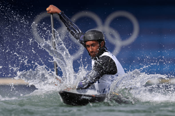 JO Paris 2024 : Le Sénégalais Yves Bourhis chute en finale de Canoë-Kayak Slalom
