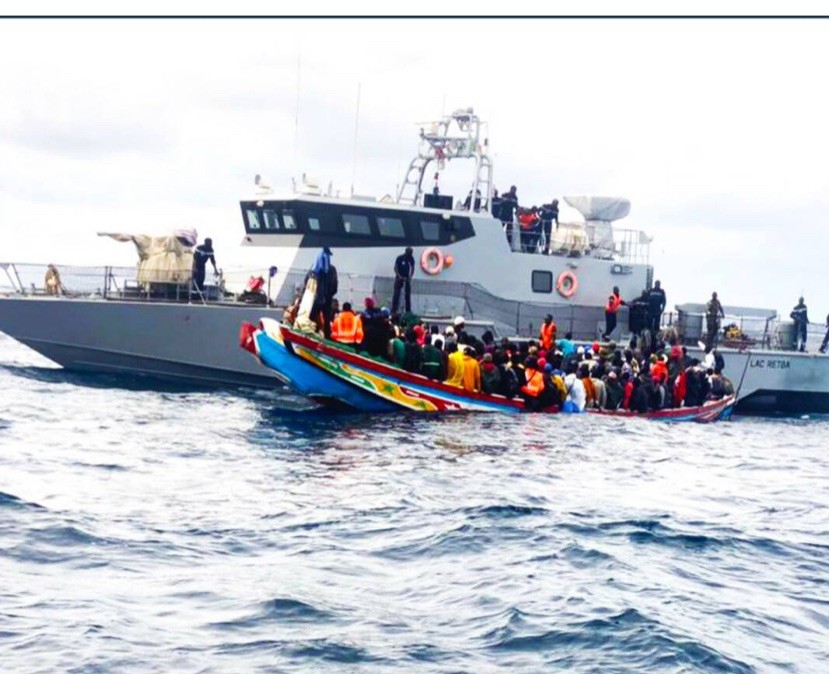 La Marine sénégalaise intercepte deux pirogues avec 276 migrants en route pour l&rsquo;Espagne