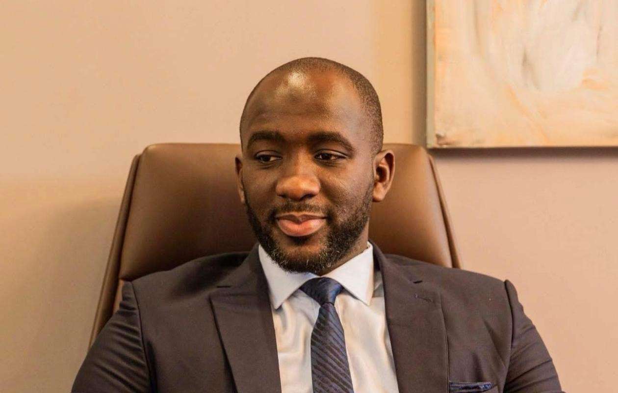 « Ne révélez jamais votre code » : l’avocat Souleymane Soumaré livre des conseils cruciaux pour une audition face aux enquêteurs