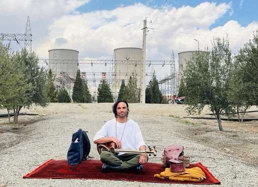 Téhéran sous tension : l’artiste Ali Ghamsari alerte sur un risque de guerre et appelle à mobiliser les artistes du monde ( Twitter)